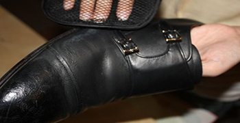 皮鞋發(fā)霉怎么處理最有效？