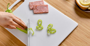 塑料制品也需要銀抗菌嗎？這里有你想要的答案！