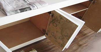 木桌這樣防霉，要省心不少呢！