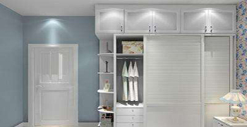 衣柜受潮發霉怎么辦？別急，霉博士來給你支招！